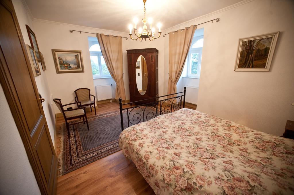 Chateau Neufays ティユー 部屋 写真