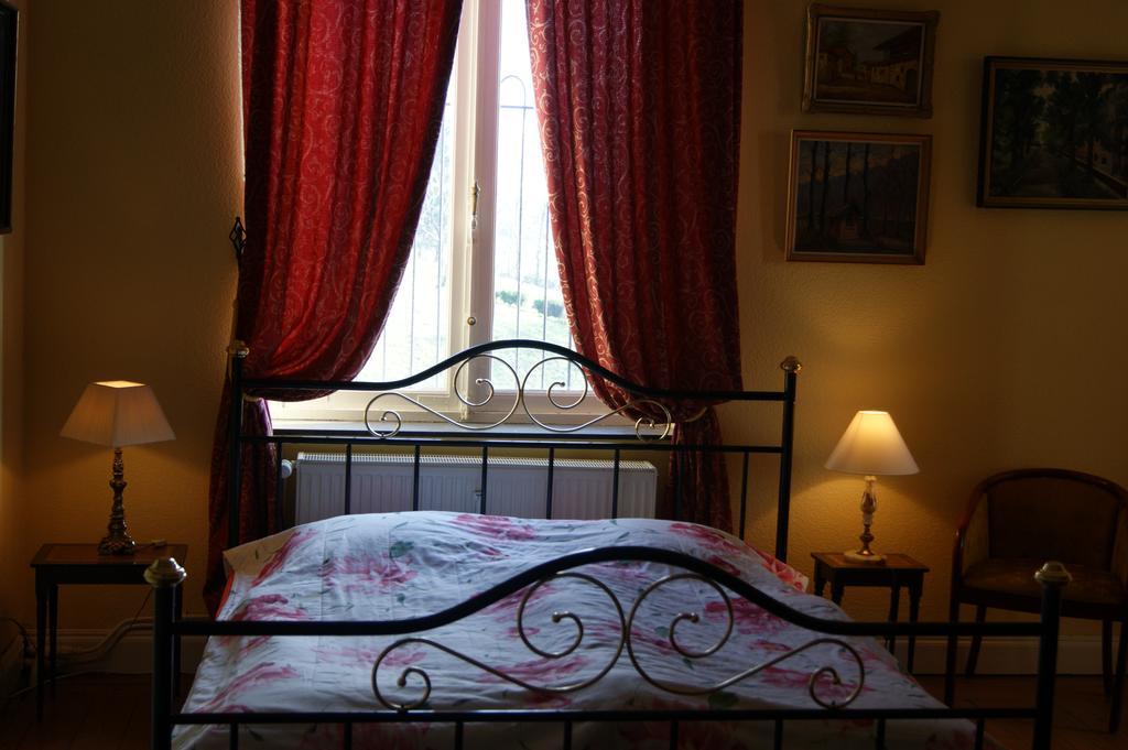 Chateau Neufays ティユー エクステリア 写真